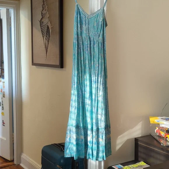 PLEASE READ - Spell Mystic Strappy Revolve Exclusive - Picture 2 of 9